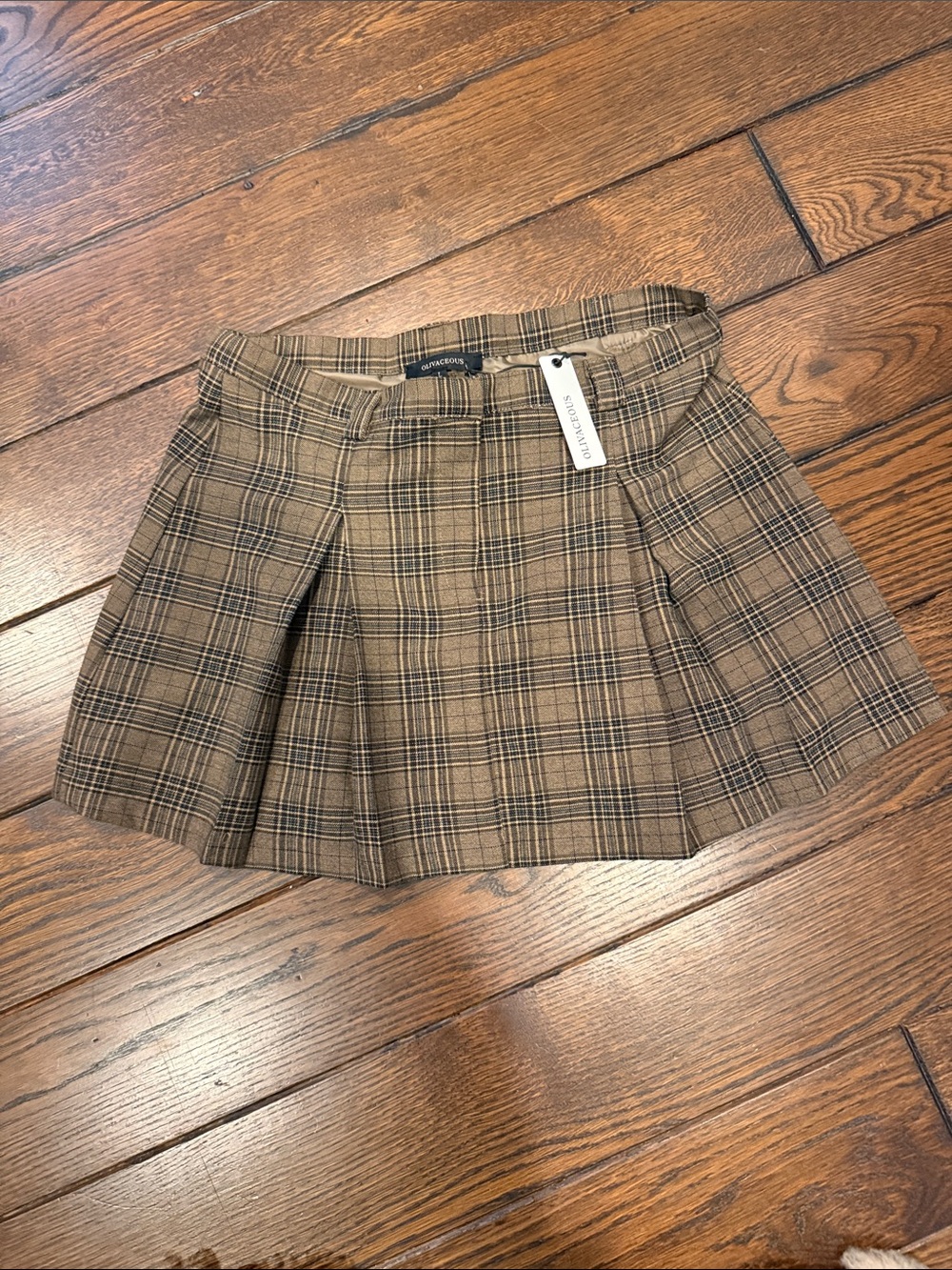 Pull&Bear Plaid Pleated Mini Skirt in Brown and Black